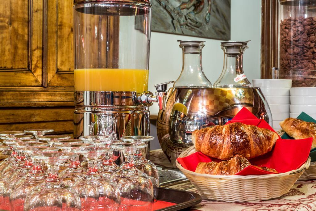 Les Cretes Blanches Hotel Val d'Isere Bagian luar foto