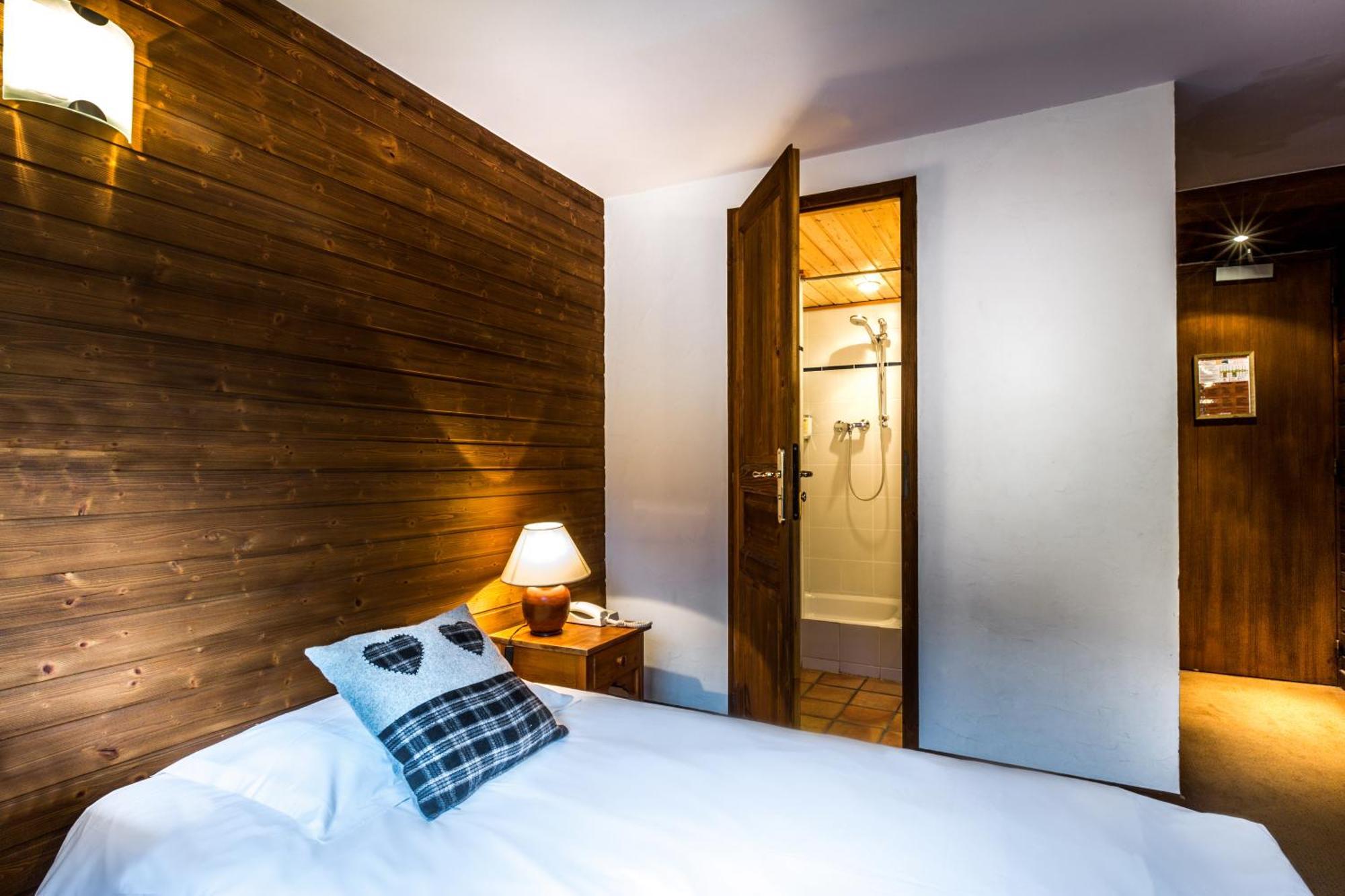 Les Cretes Blanches Hotel Val d'Isere Ruang foto