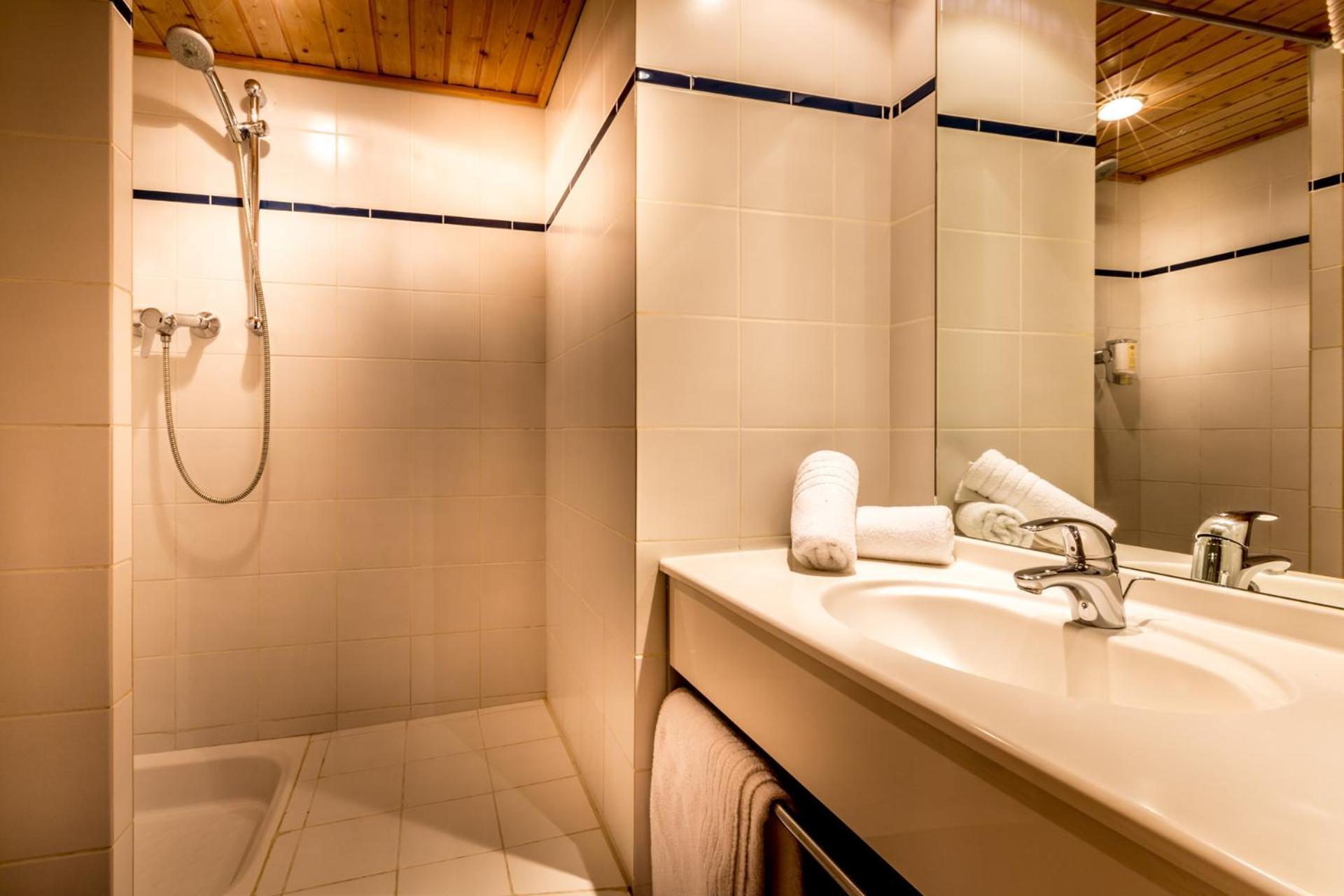 Les Cretes Blanches Hotel Val d'Isere Bagian luar foto