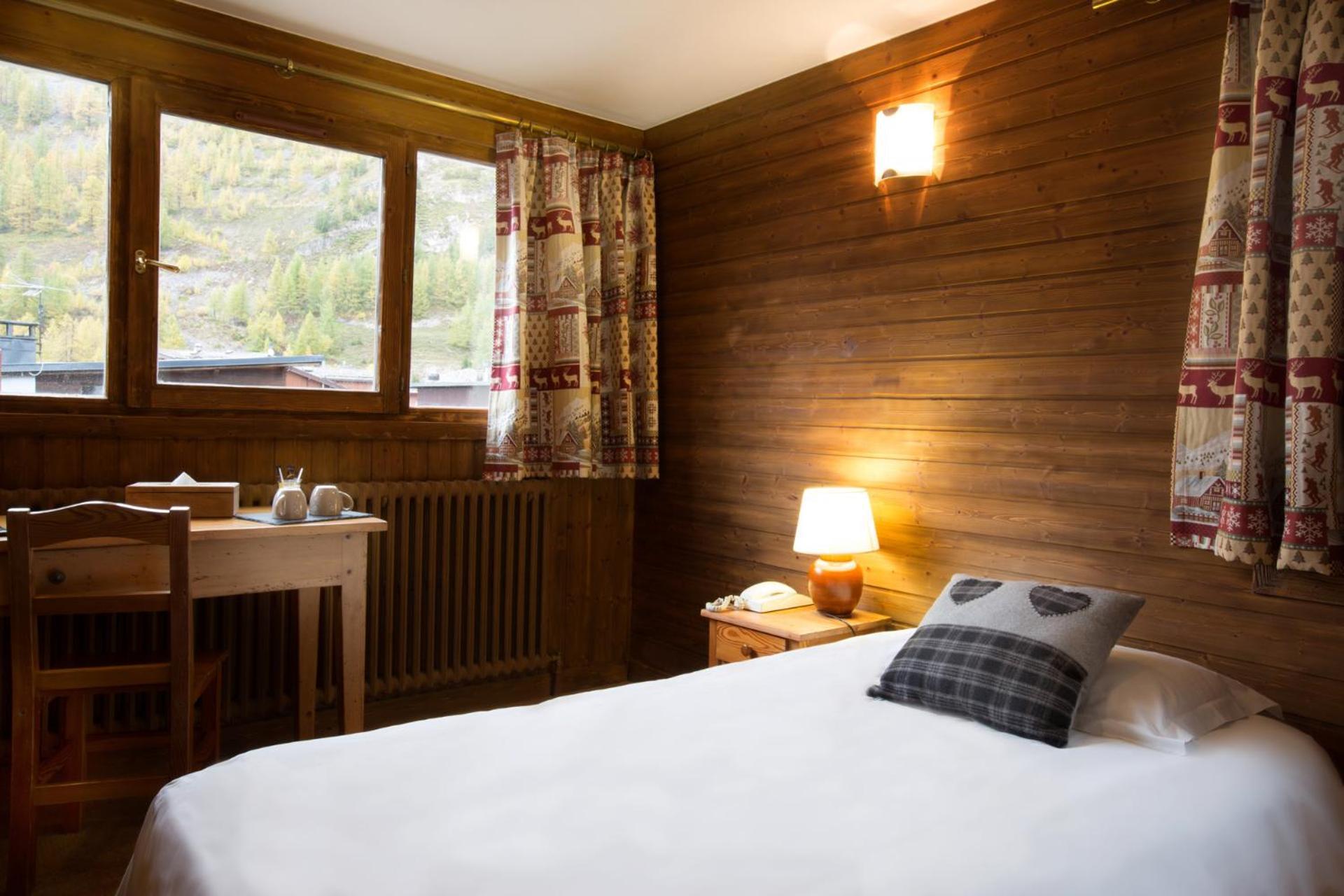 Les Cretes Blanches Hotel Val d'Isere Bagian luar foto